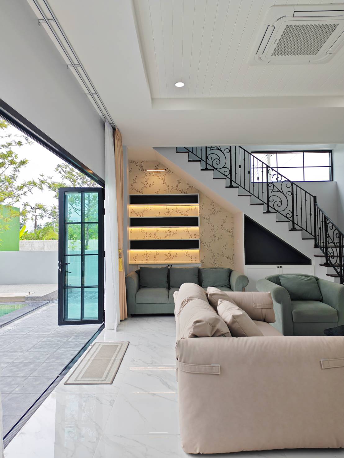 gallery